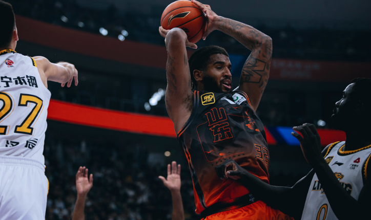 关于尼斯发布备战花絮，窗口期完成体检，CBA常规赛任务艰巨，纪律约束更严格的信息