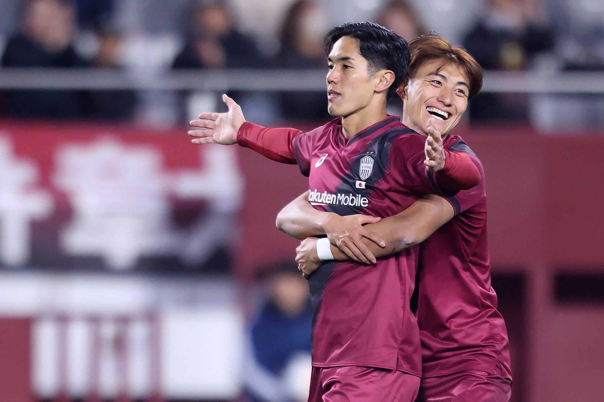 集结日上海久事备战亚冠，复出首秀细节曝光，赛场秩序良好，资深球员宣示担当的简单介绍