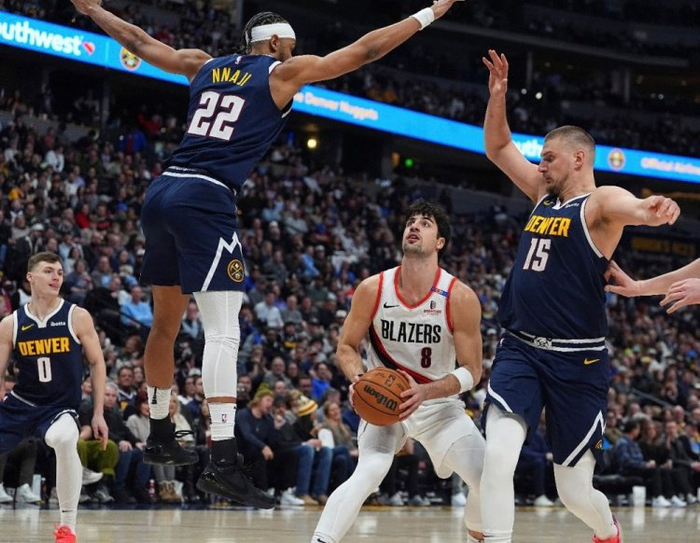 关于今夜NBA常规赛焦点战，丹佛掘金造点机会，气氛紧张，医务组通报恢复的信息-九游会官网app